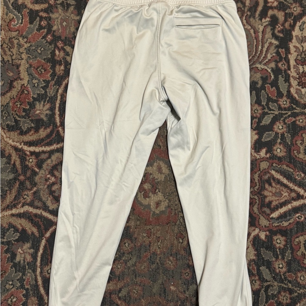 Under Armour Men's Cream Jogger Pants - Picture 3 of 4
